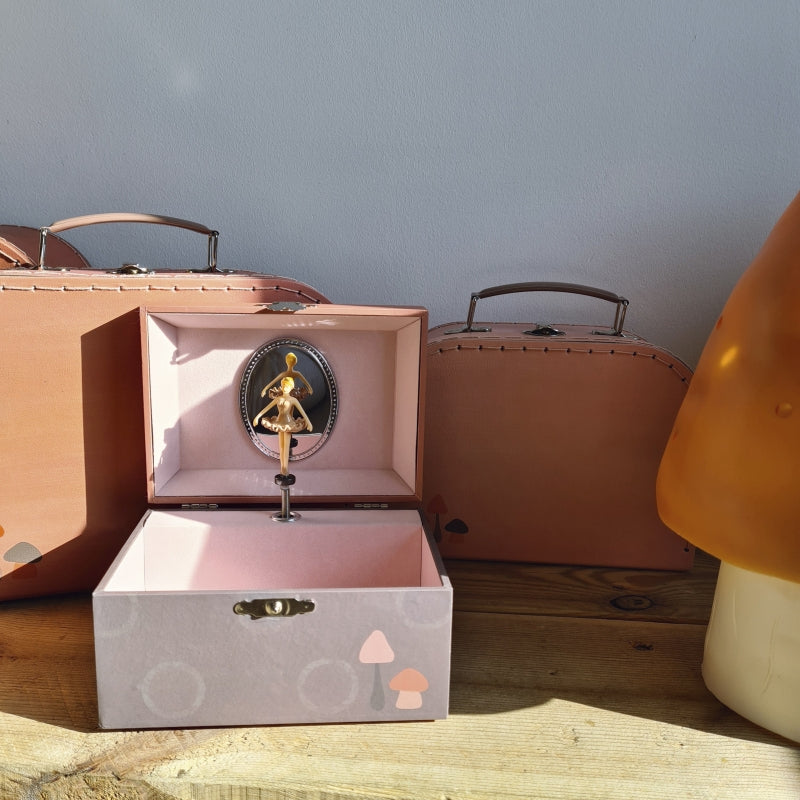 EGMONT TOYS Musical Jewellery Box Mushroom Home With Kids